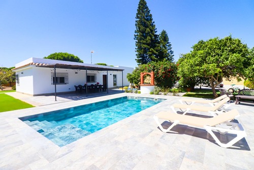 Villa El Jardín - Alquiler vacacional en La Barrosa, Chiclana