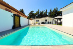 Casas y Villas de alquiler para vacaciones en Chiclana La Barrosa con piscina privada