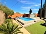 Casas y Villas de alquiler para vacaciones en Chiclana La Barrosa con piscina privada
