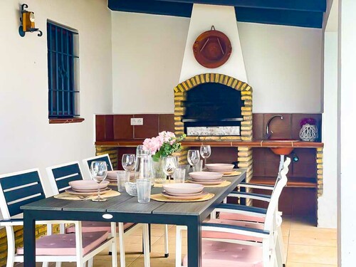 Casas y Villas de alquiler para vacaciones en Chiclana La Barrosa con piscina privada